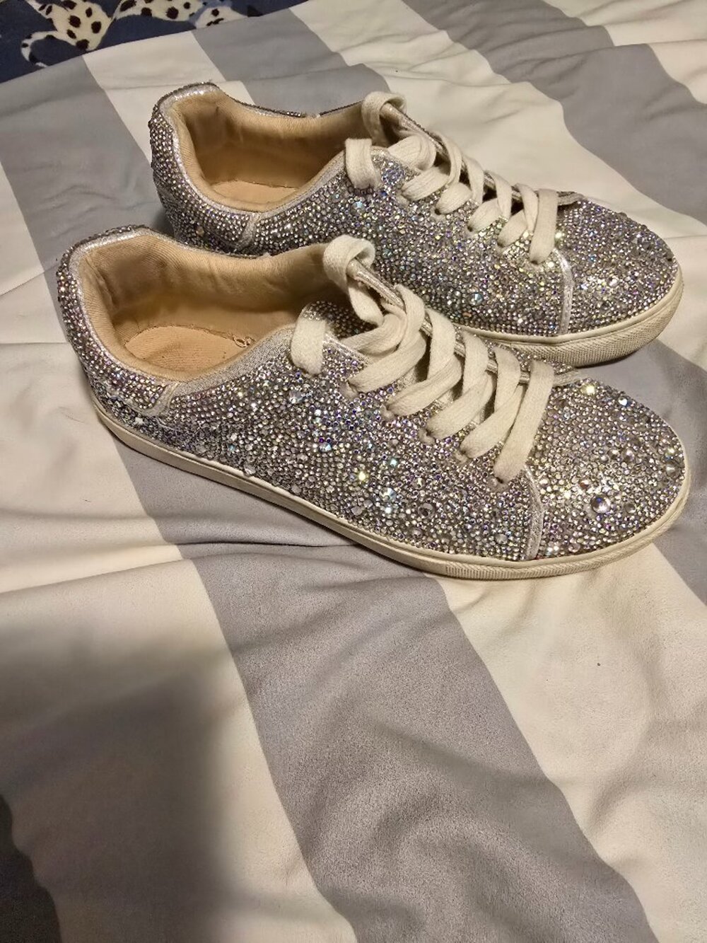 Besty Johnson sequin shoes size 4